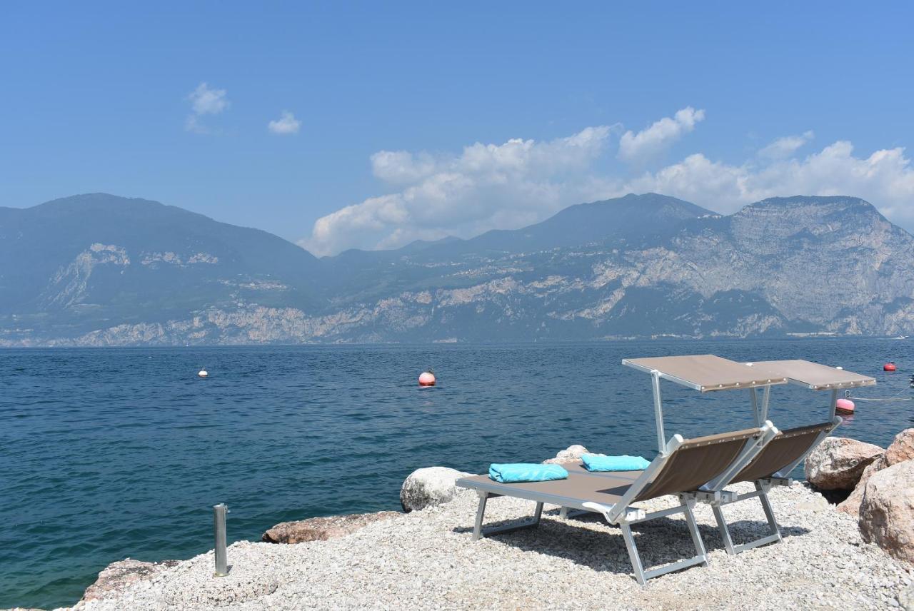 Hotel Garnì Vela d'oro Brenzone sul Garda Esterno foto